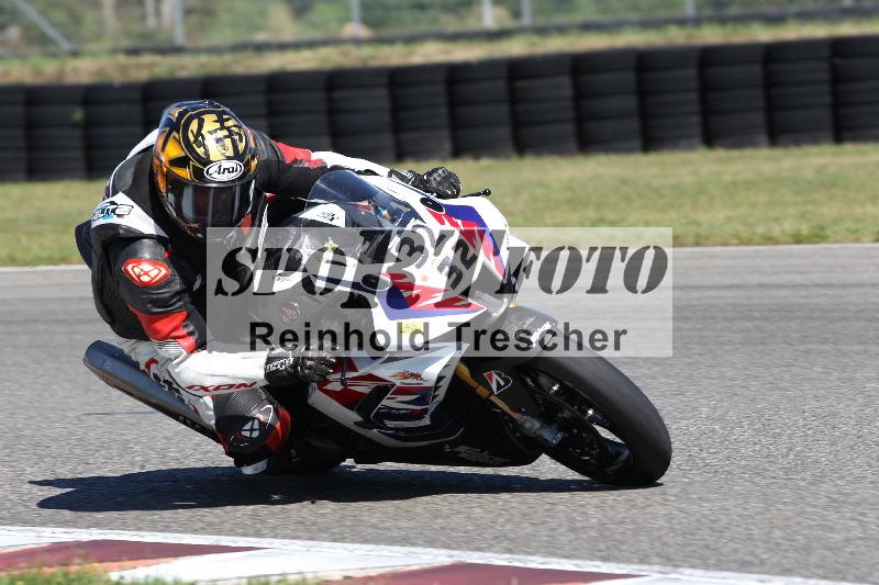 /Archiv-2025/48 25.08.2025 Cornu Master School ADR/rot-rouge/32